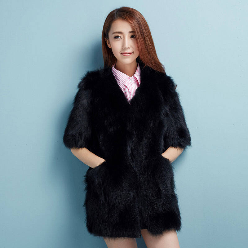 KC皮草2015新款上市，自然美景的探索之旅開(kāi)啟！